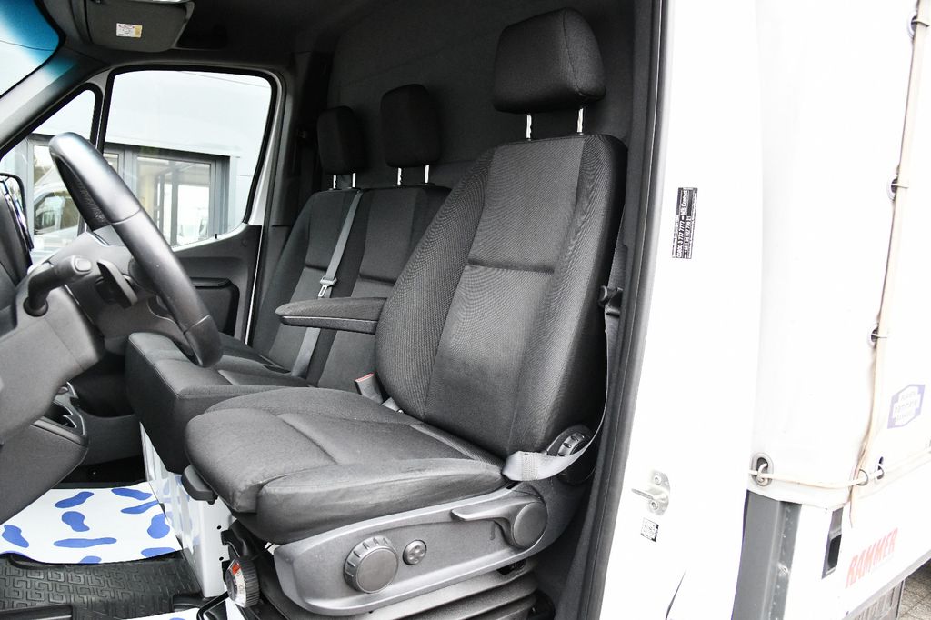 Mercedes-Benz Sprinter 2021