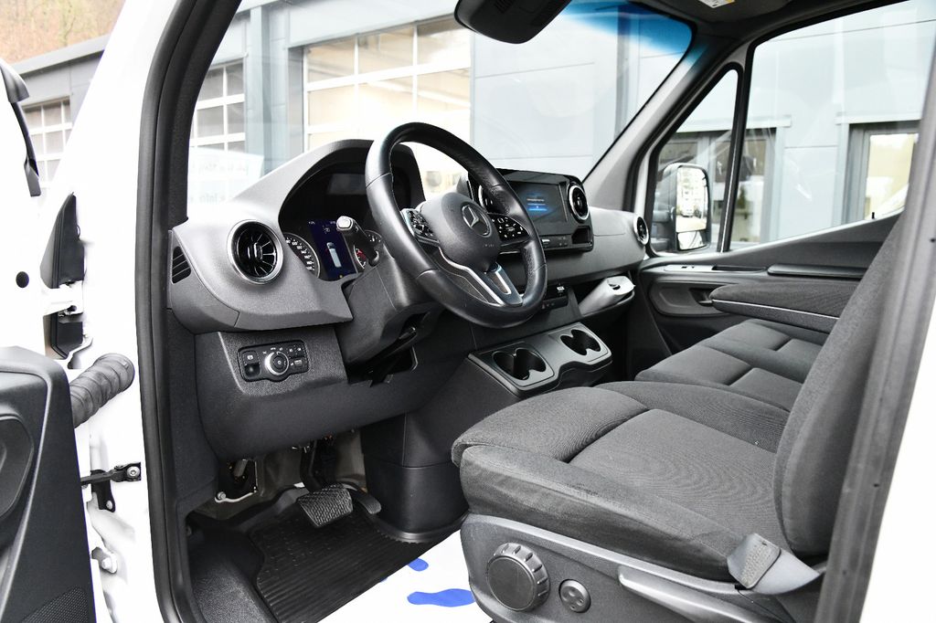 Mercedes-Benz Sprinter 2021