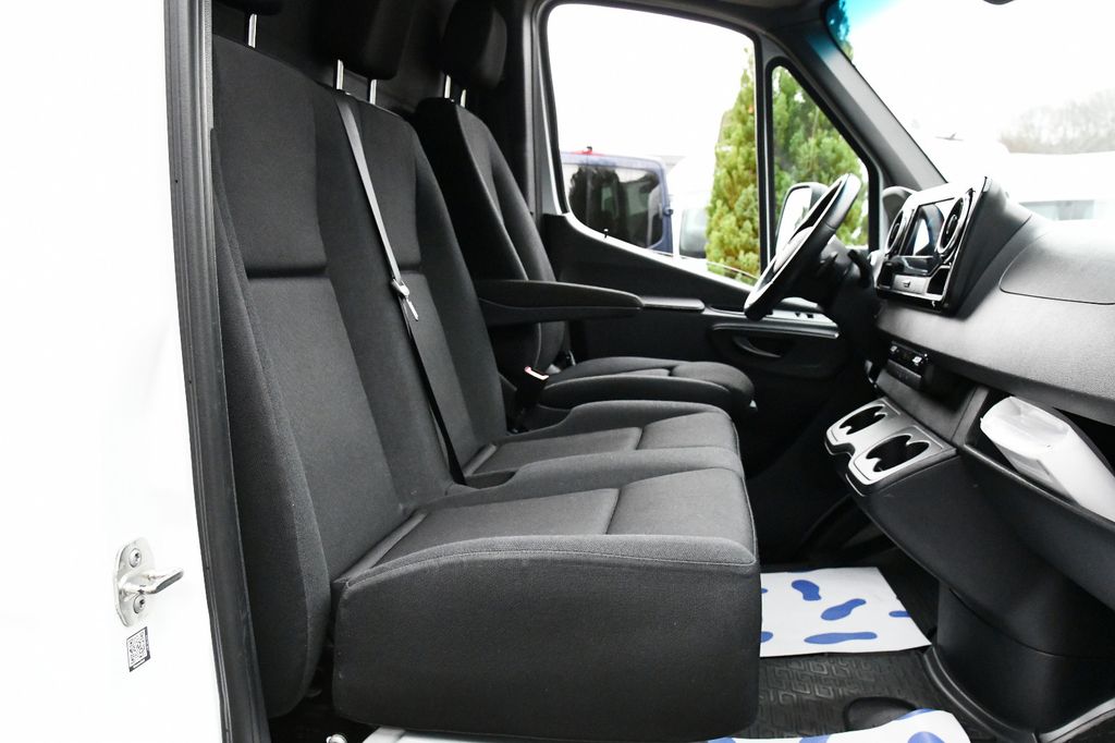 Mercedes-Benz Sprinter 2021