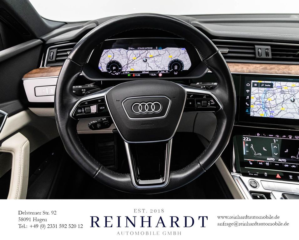 Audi e-tron 2022