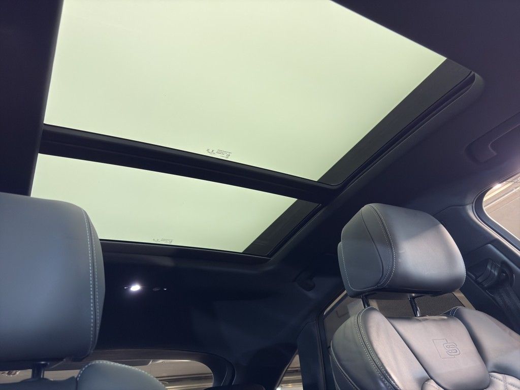 Audi SQ5 2022