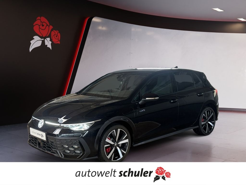 Volkswagen Golf 2025