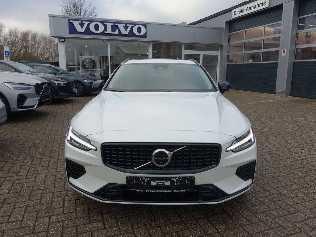 Volvo V60 2025