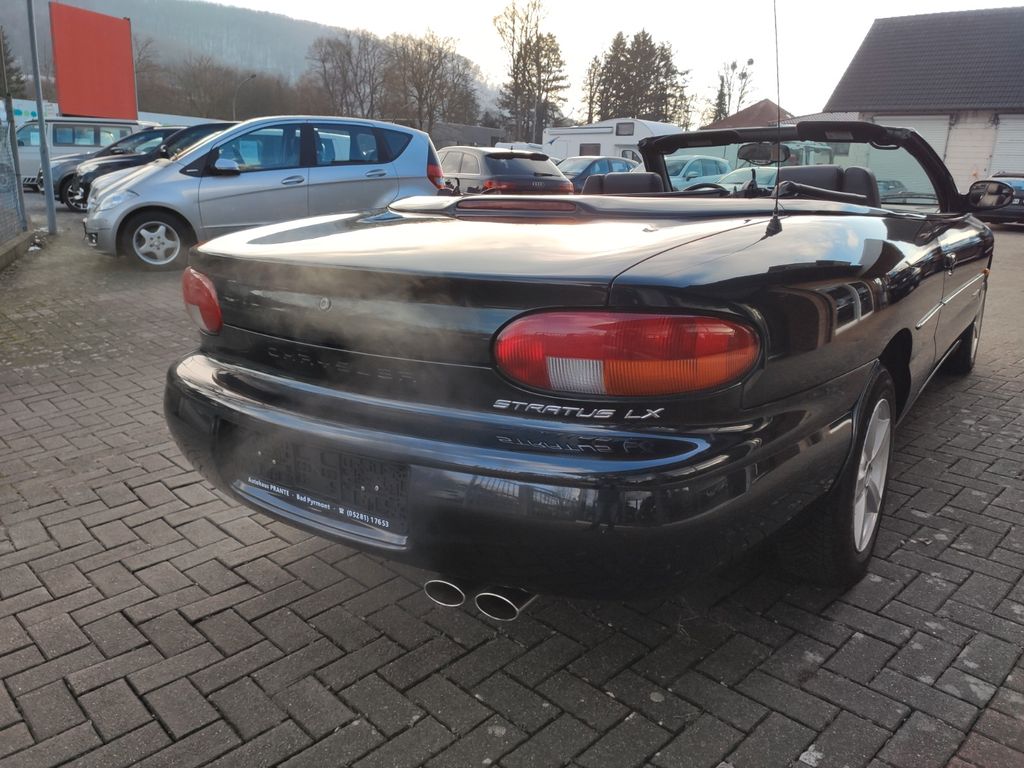 Chrysler Stratus 1999