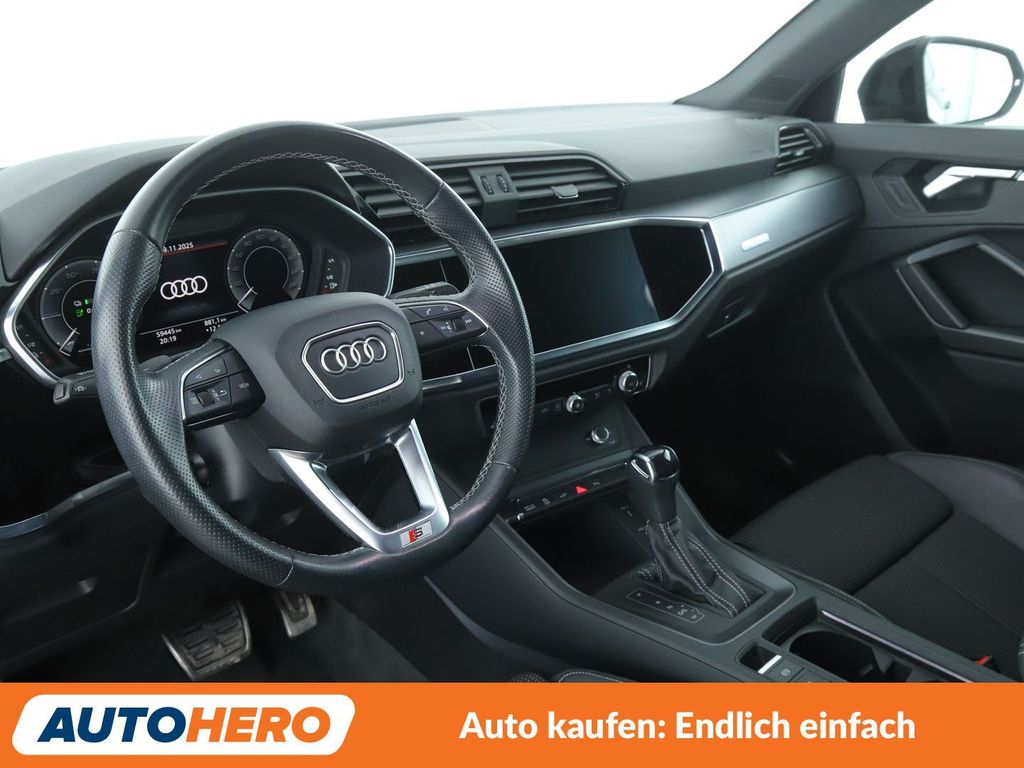 Audi Q3 2021
