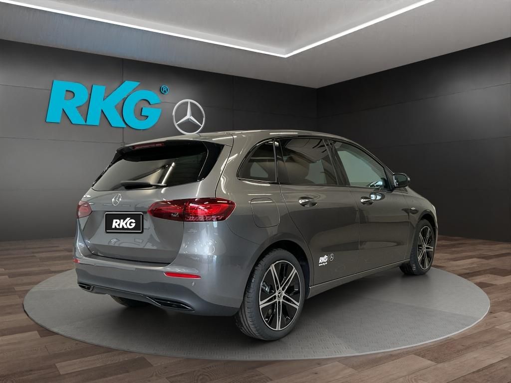 Mercedes-Benz B 250 2025