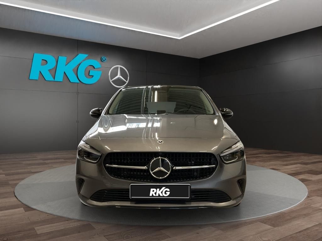 Mercedes-Benz B 250 2025