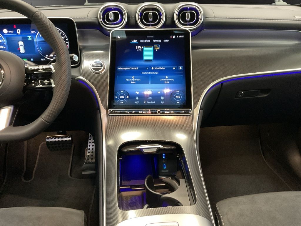 Mercedes-Benz GLC 300 2026