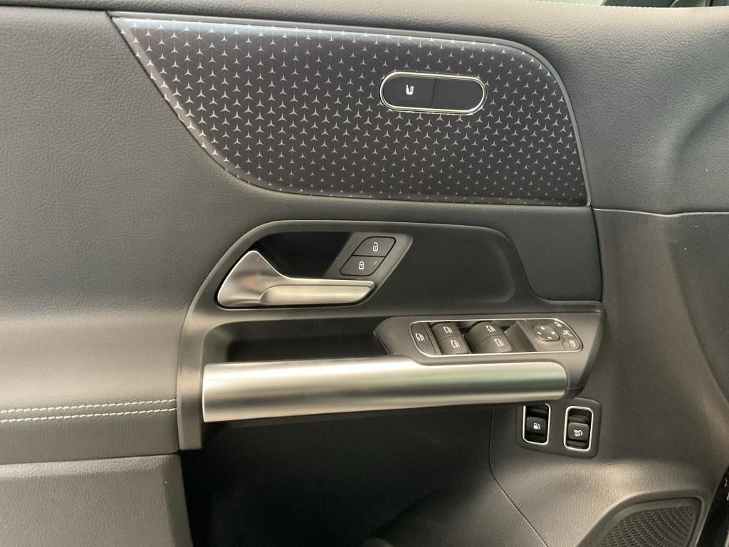 Mercedes-Benz B 250 2025