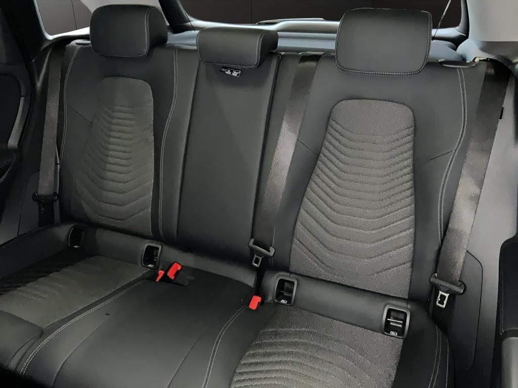 Mercedes-Benz B 250 2025