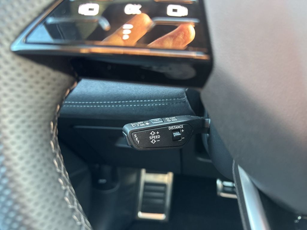 Audi SQ6 e-tron 2024