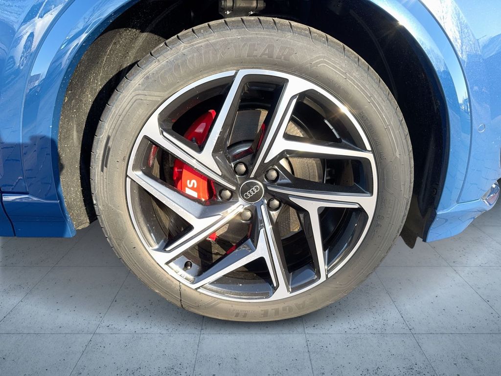 Audi SQ6 e-tron 2024