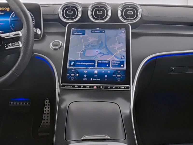 Mercedes-Benz C 300 2024