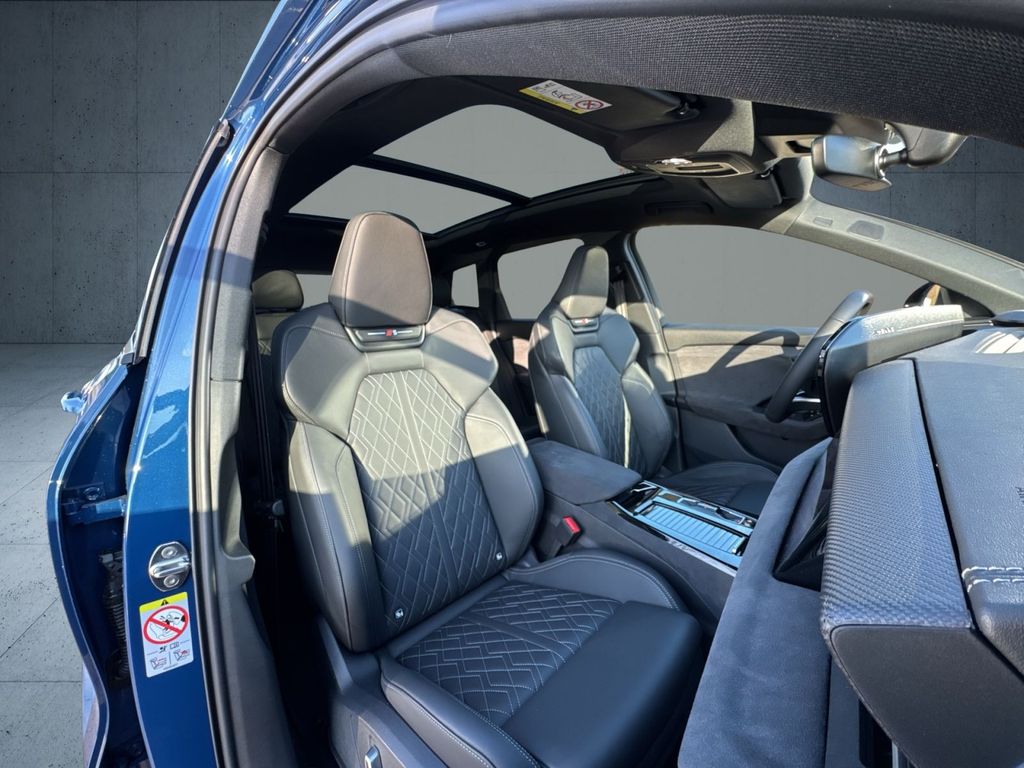 Audi SQ6 e-tron 2024