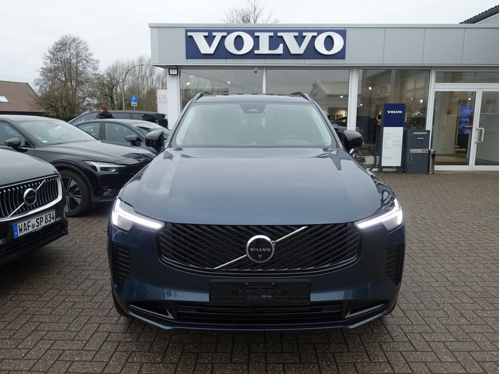Volvo XC90 2025