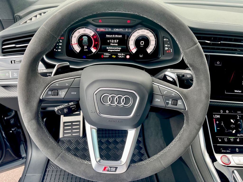 Audi RSQ8 2024