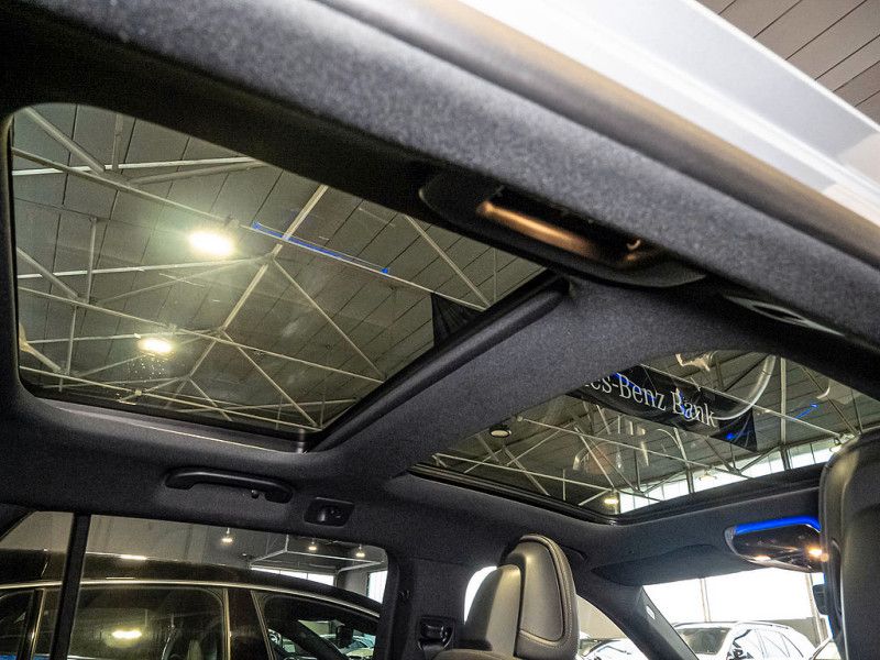 Mercedes-Benz C 300 2024