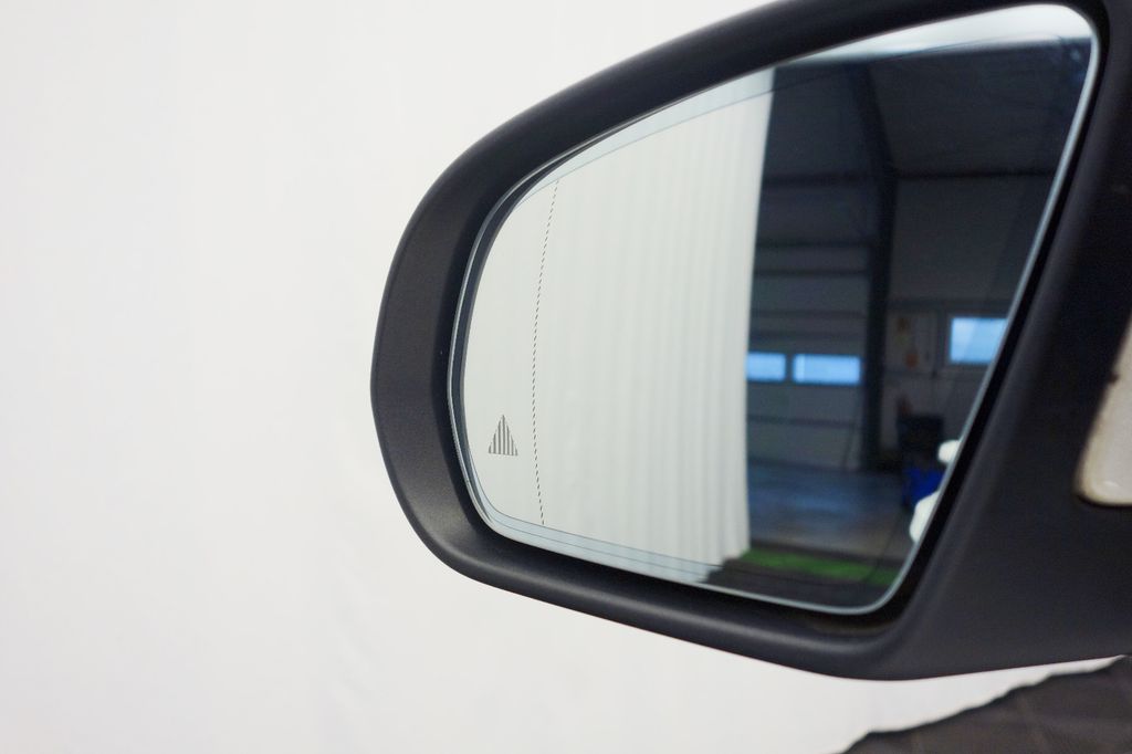 Mercedes-Benz C 300 2021