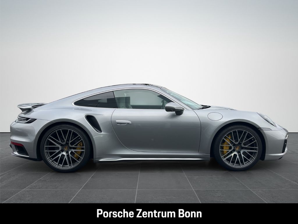 Porsche 992 2024
