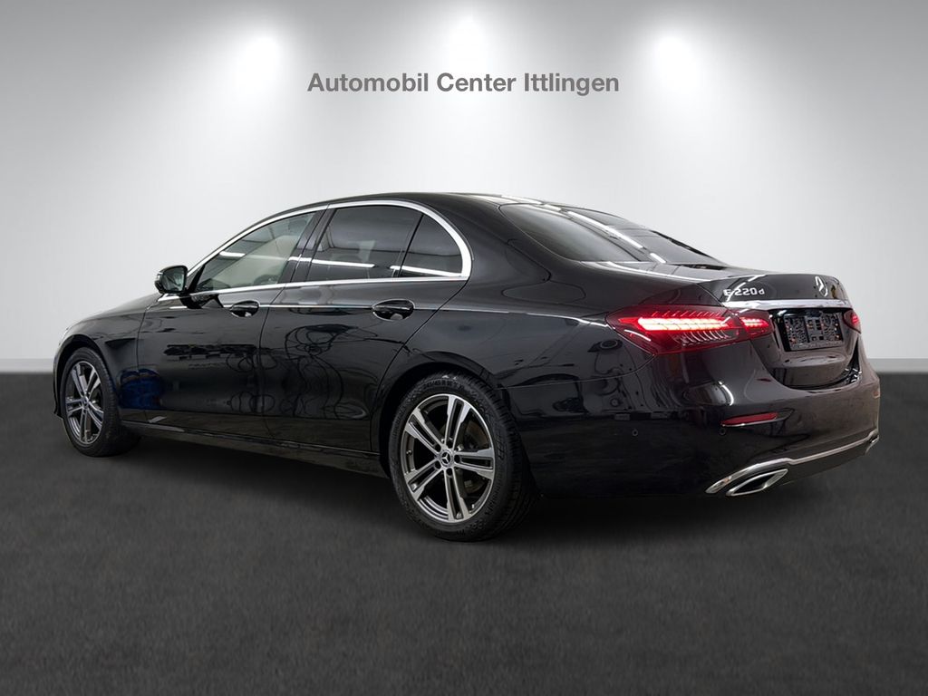 Mercedes-Benz E 220 2021