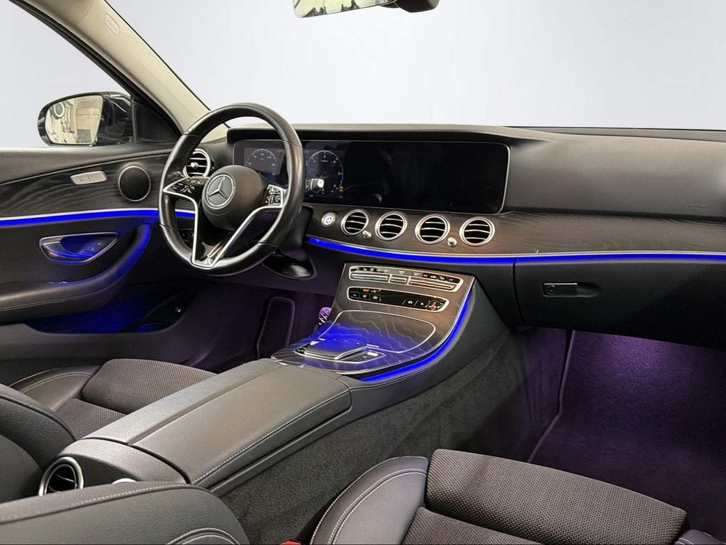 Mercedes-Benz E 220 2021