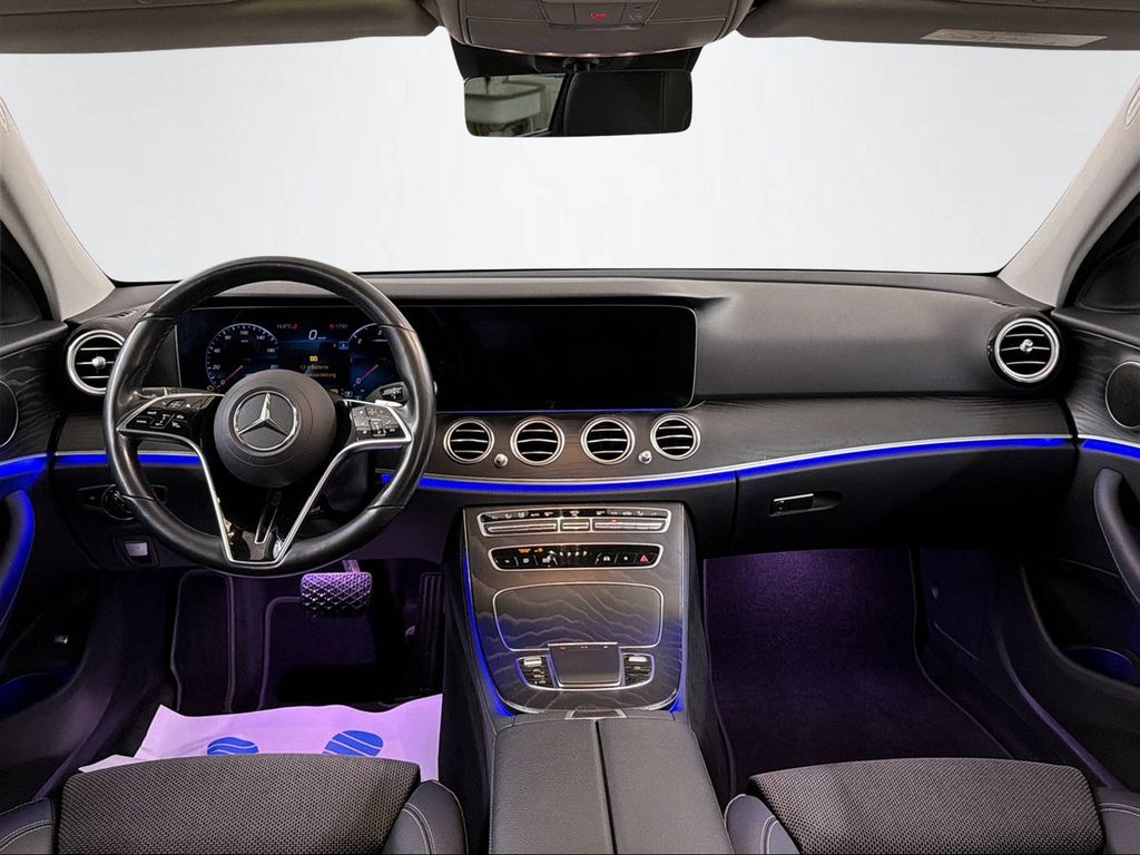 Mercedes-Benz E 220 2021