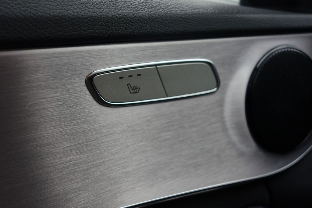 Mercedes-Benz C 300 2021