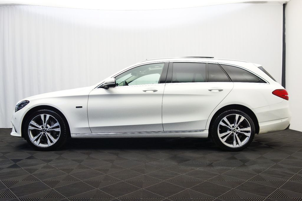 Mercedes-Benz C 300 2021