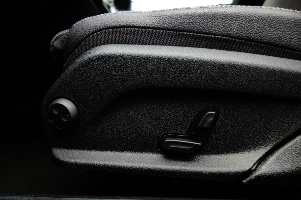 Mercedes-Benz C 300 2021