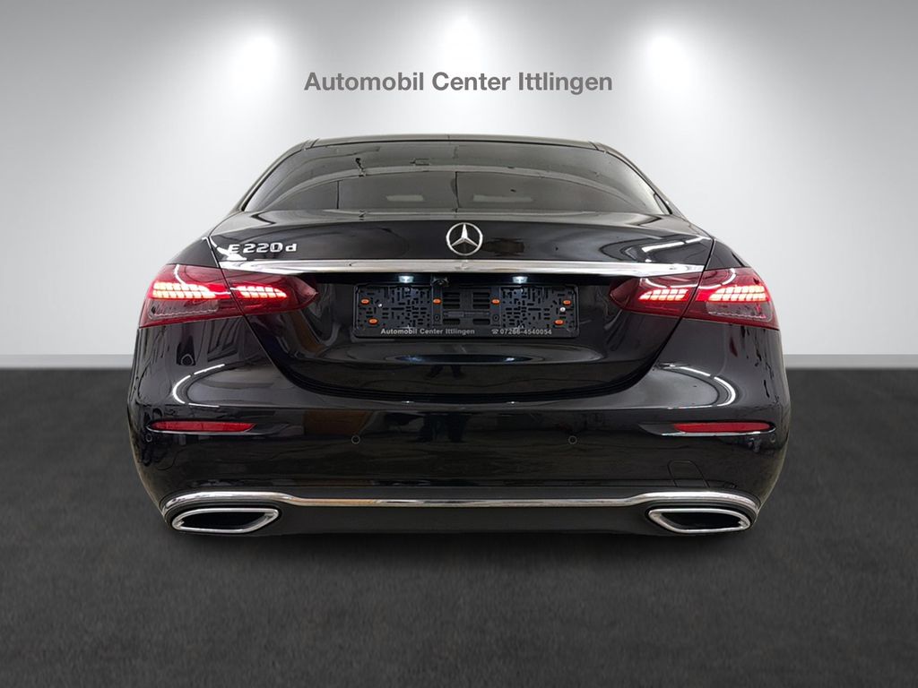 Mercedes-Benz E 220 2021