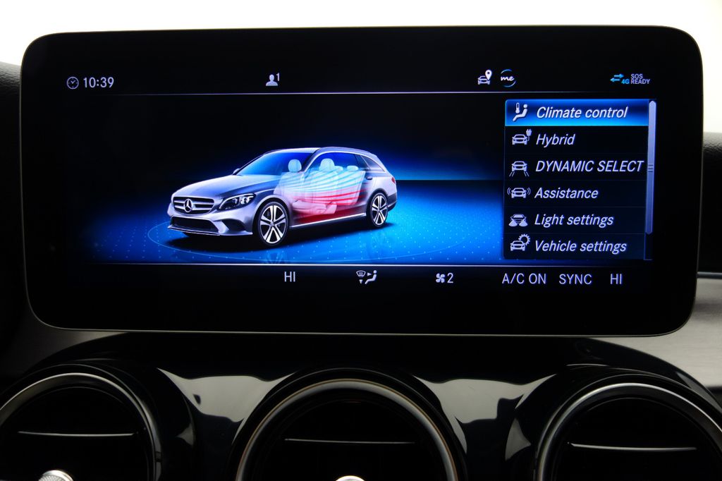 Mercedes-Benz C 300 2021