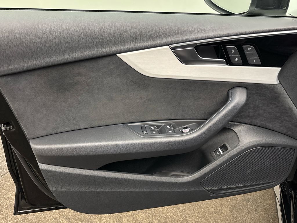 Audi A4 2022