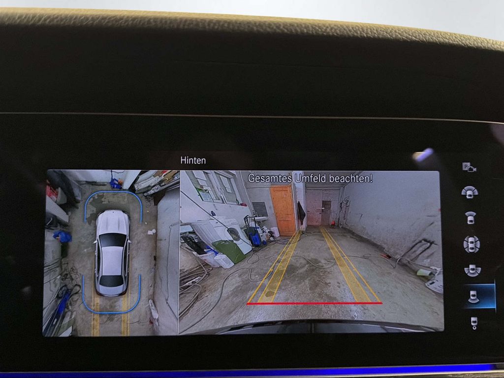 Mercedes-Benz E 220 2021