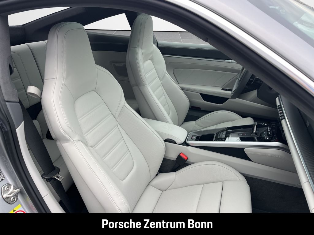 Porsche 992 2024