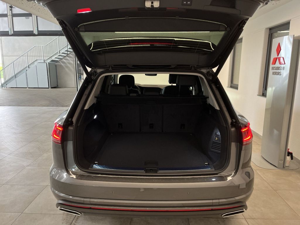 Volkswagen Touareg 2025