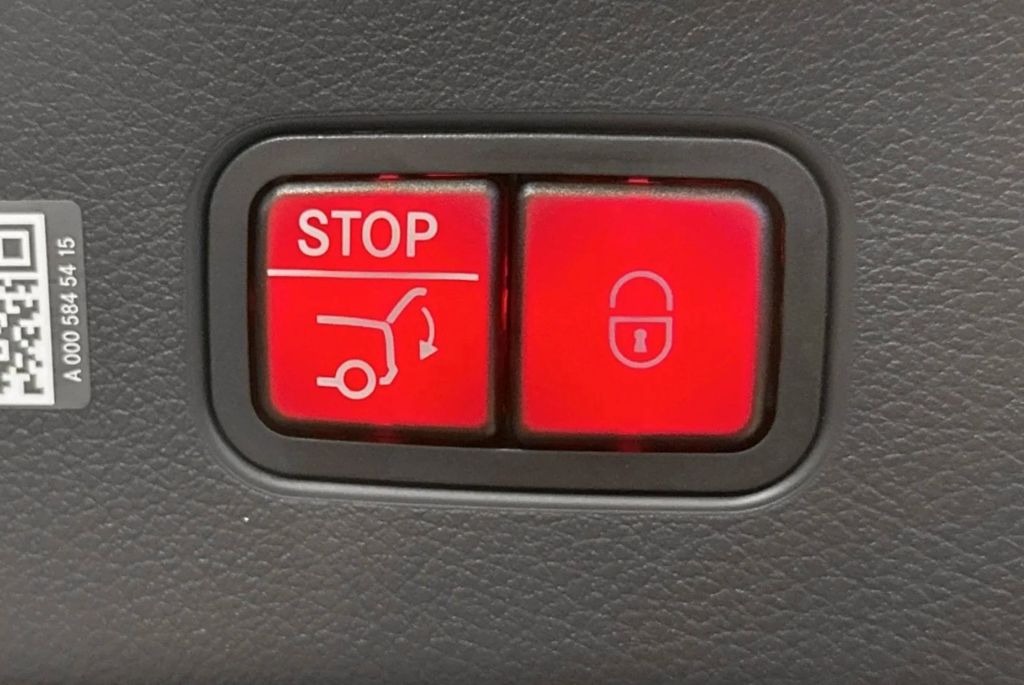 Mercedes-Benz GLC 300 2025