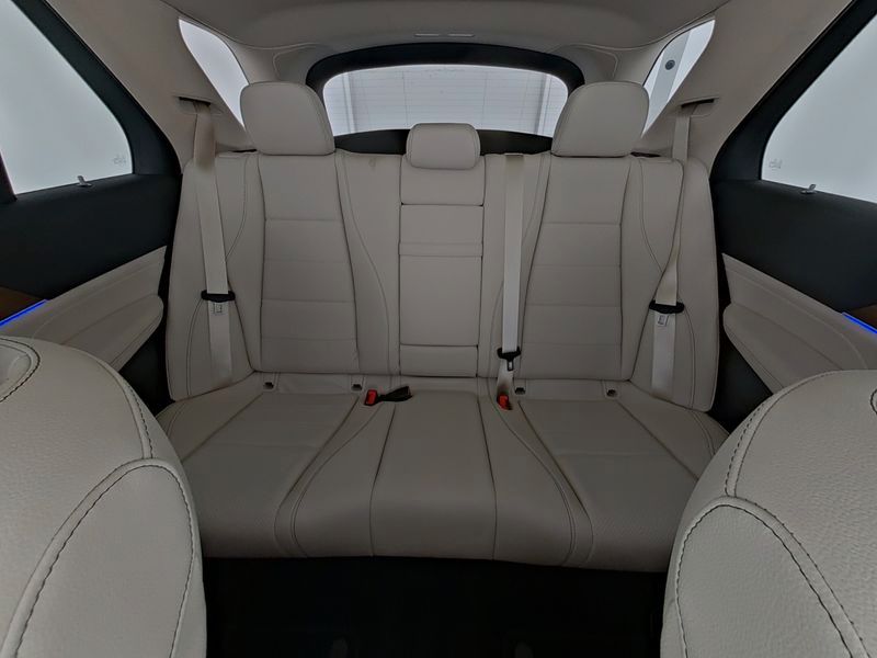 Mercedes-Benz GLE 350 2025
