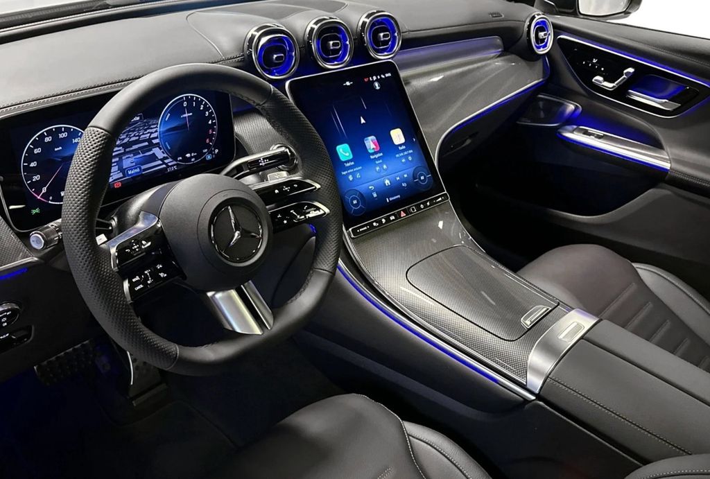 Mercedes-Benz GLC 300 2025