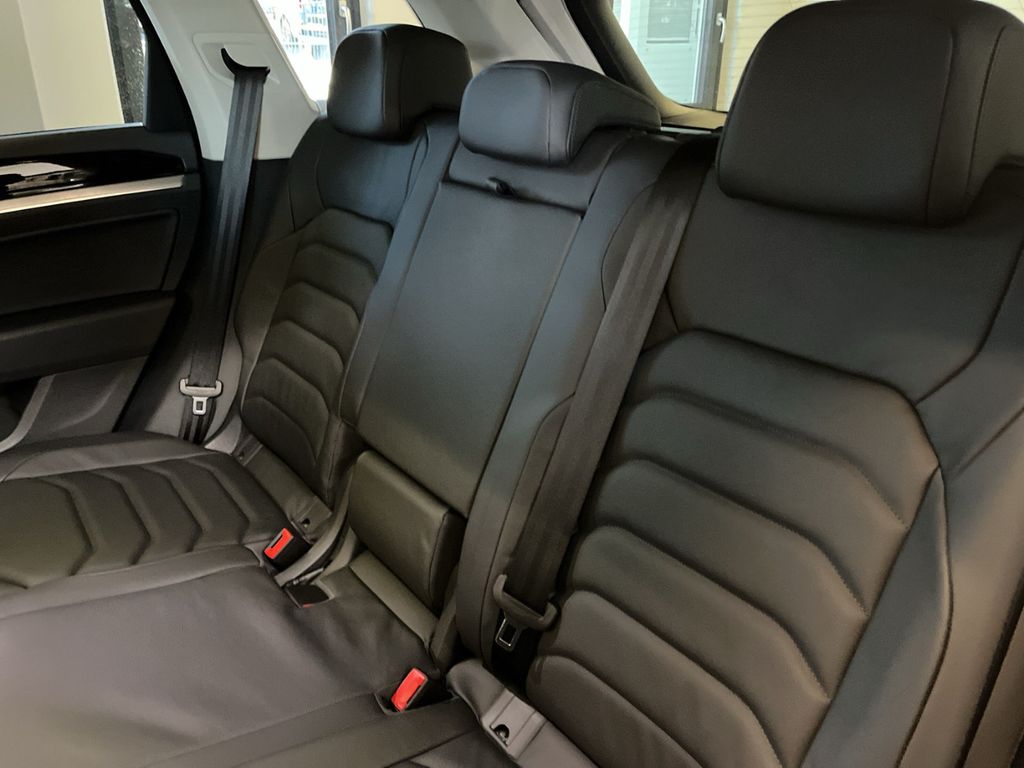 Volkswagen Touareg 2025