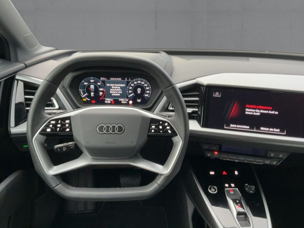 Audi Q4 e-tron 2025