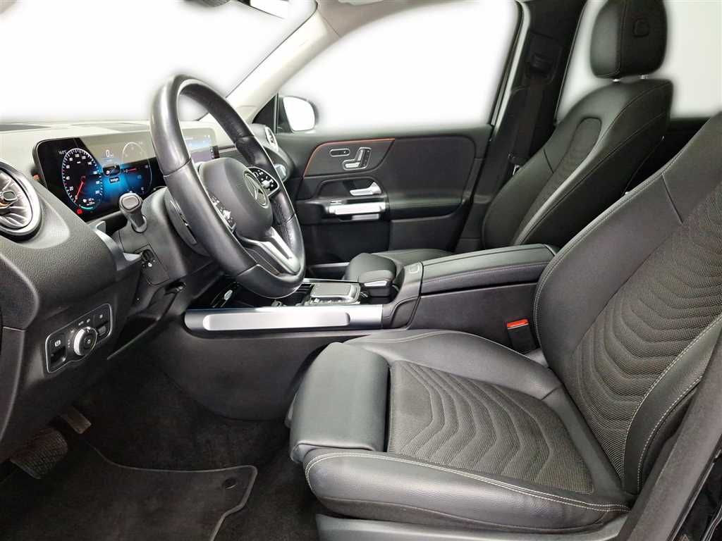 Mercedes-Benz EQB 2023