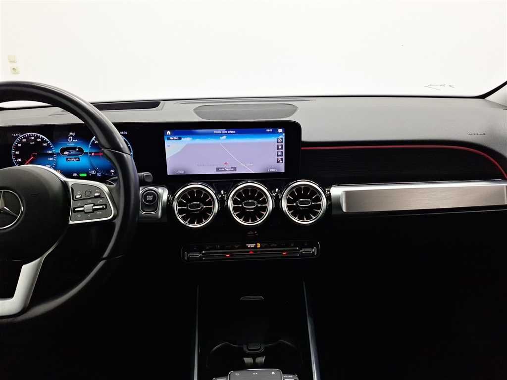 Mercedes-Benz EQB 2023