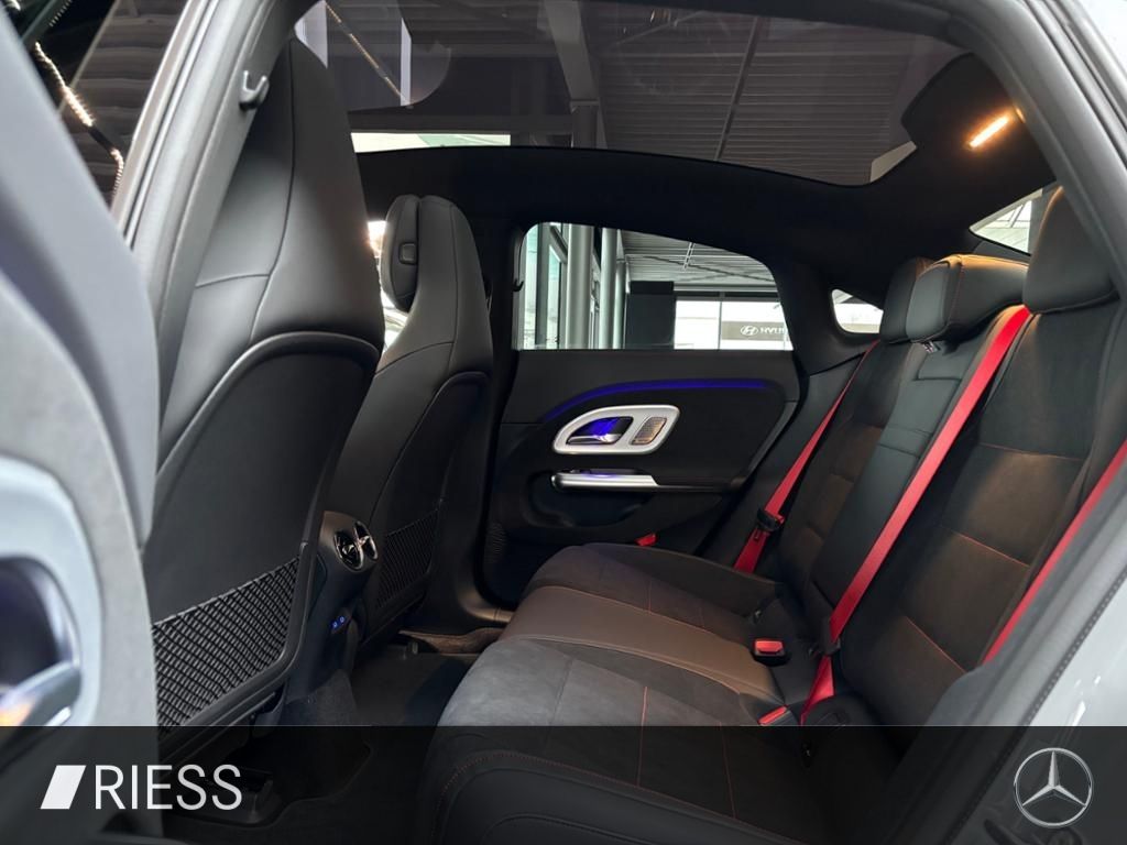 Mercedes-Benz CLA 350 2026