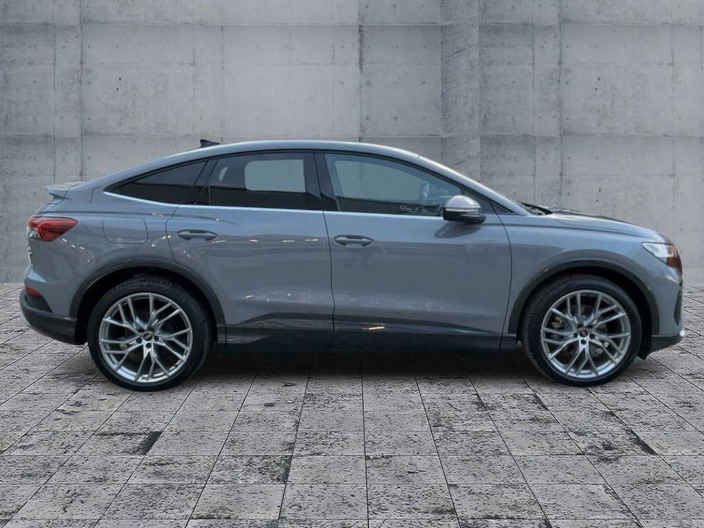 Audi Q4 e-tron 2025