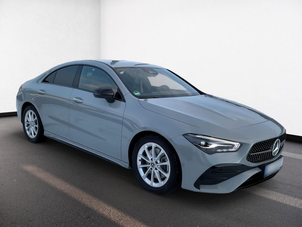 Mercedes-Benz CLA 200 2026