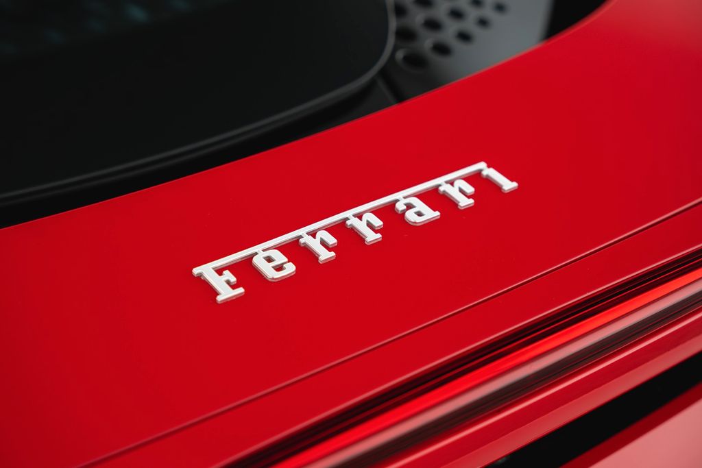 Ferrari SF90 2023