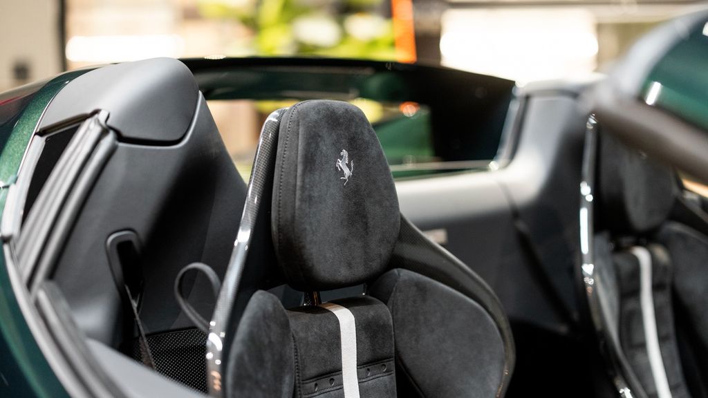 Ferrari 296 GTS 2025