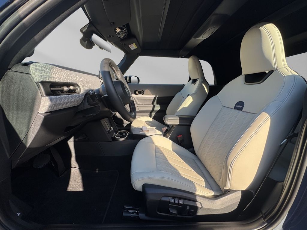 MINI Cooper S Cabrio 2024