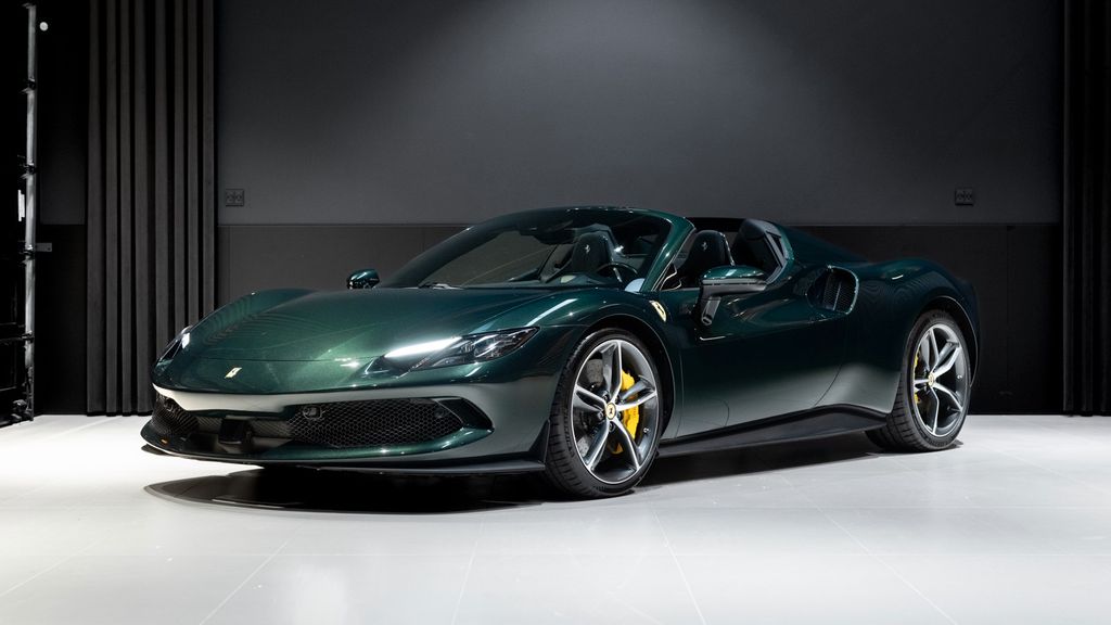 Ferrari 296 GTS 2025