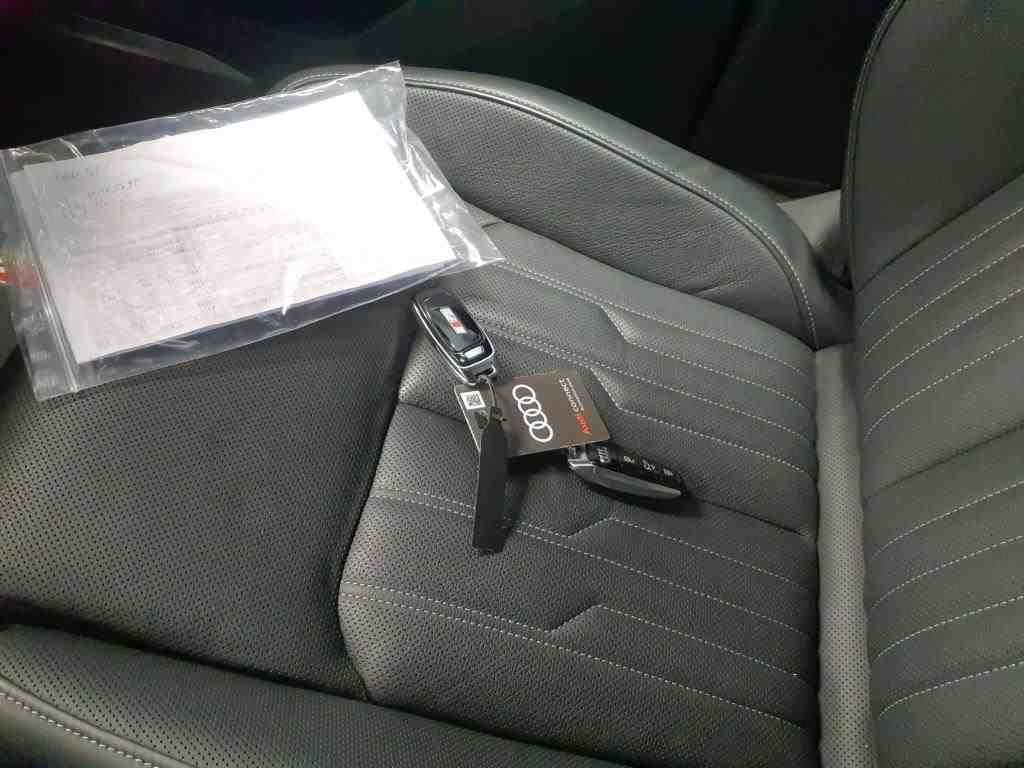 Audi SQ8 e-tron 2024